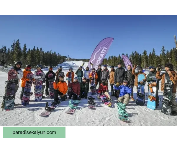 芬兰国家队雪地训练备战北欧赛事，状态稳步提升